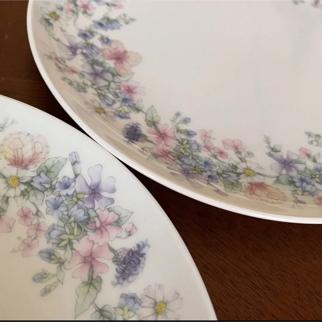 WEDGWOOD - 【黒壺美品】ウェッジウッド☆アンジェラ☆ディナー皿 2枚