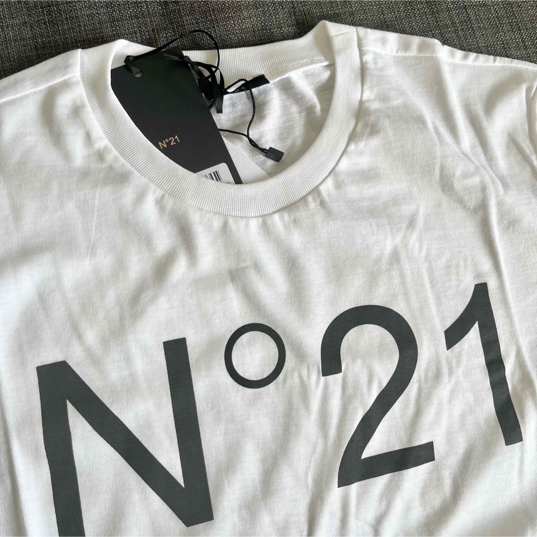 N°21 - N°21 kids ヌメロヴェントゥーノ キッズ ロゴ Tシャツ の通販