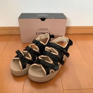 ★emmi 購入・新品・未開封・SUICOKE  TOSSHI-Vサンダル