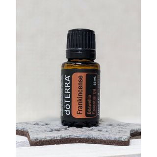 ドテラ　フランキンセンス15ml(エッセンシャルオイル（精油）)