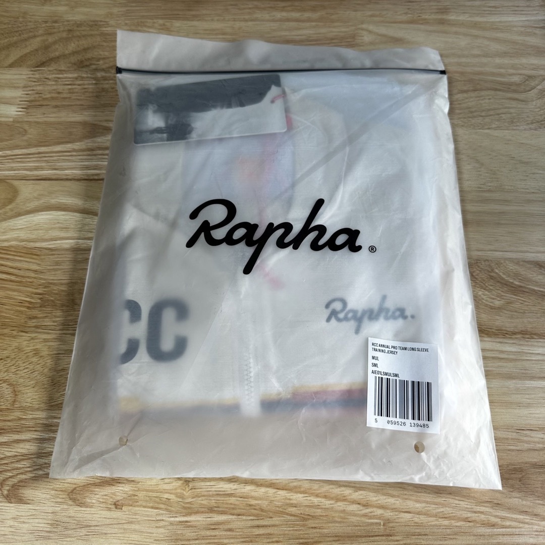 新品ラファ Rapha RCCジャージANNUAL JERSEYサイクルジャージ スポーツ/アウトドアの自転車(ウエア)の商品写真