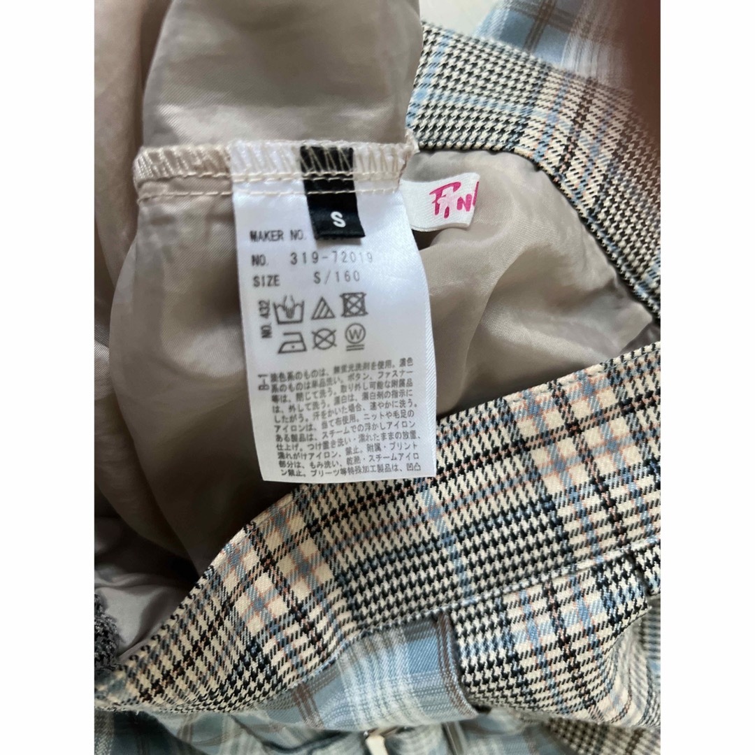 B⭐︎POCHI様専用　ピンクラテチェックスカート　S 160 制服コーデ キッズ/ベビー/マタニティのキッズ服女の子用(90cm~)(スカート)の商品写真