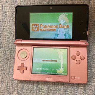 ニンテンドー3DS(ニンテンドー3DS)のNintendo 3DS 本体 ミスティピンク動作品ポケモンバンクのみ挿入済(携帯用ゲーム機本体)