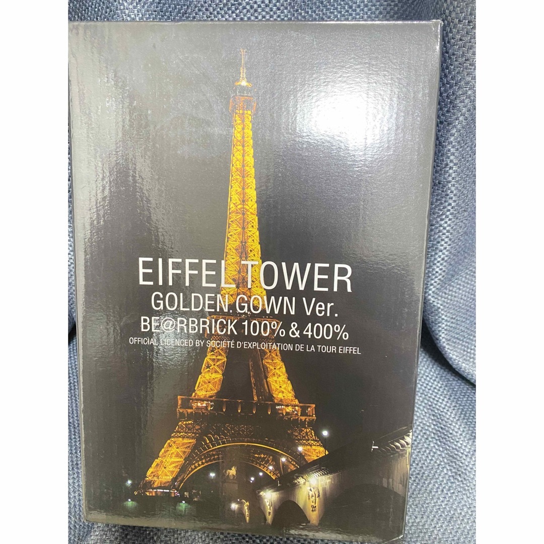 EIFFEL TOWER GOLDEN GOWN Ver. 100％ 400%