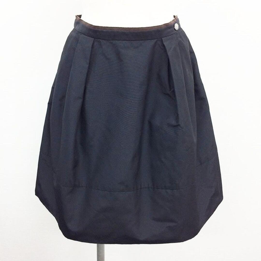 フォクシー FOXEY ベルフラワー スカート 31256 ブラック 中古 フォクシー FOXEY ベルフラワー スカート 31256 ブラック 中古