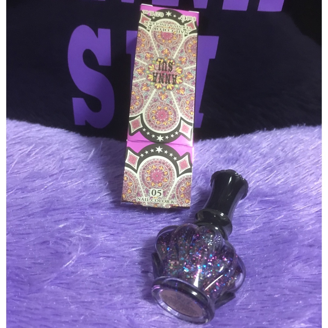 ANNA SUI(アナスイ)のアナスイ新品限定ネイルカラーK05 コスメ/美容のネイル(マニキュア)の商品写真