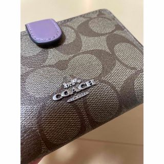 コーチ(COACH)のＰ様専用COACH  ブラウン×ラベンダー　シグネチャー　折り財布　ロゴのみ(財布)