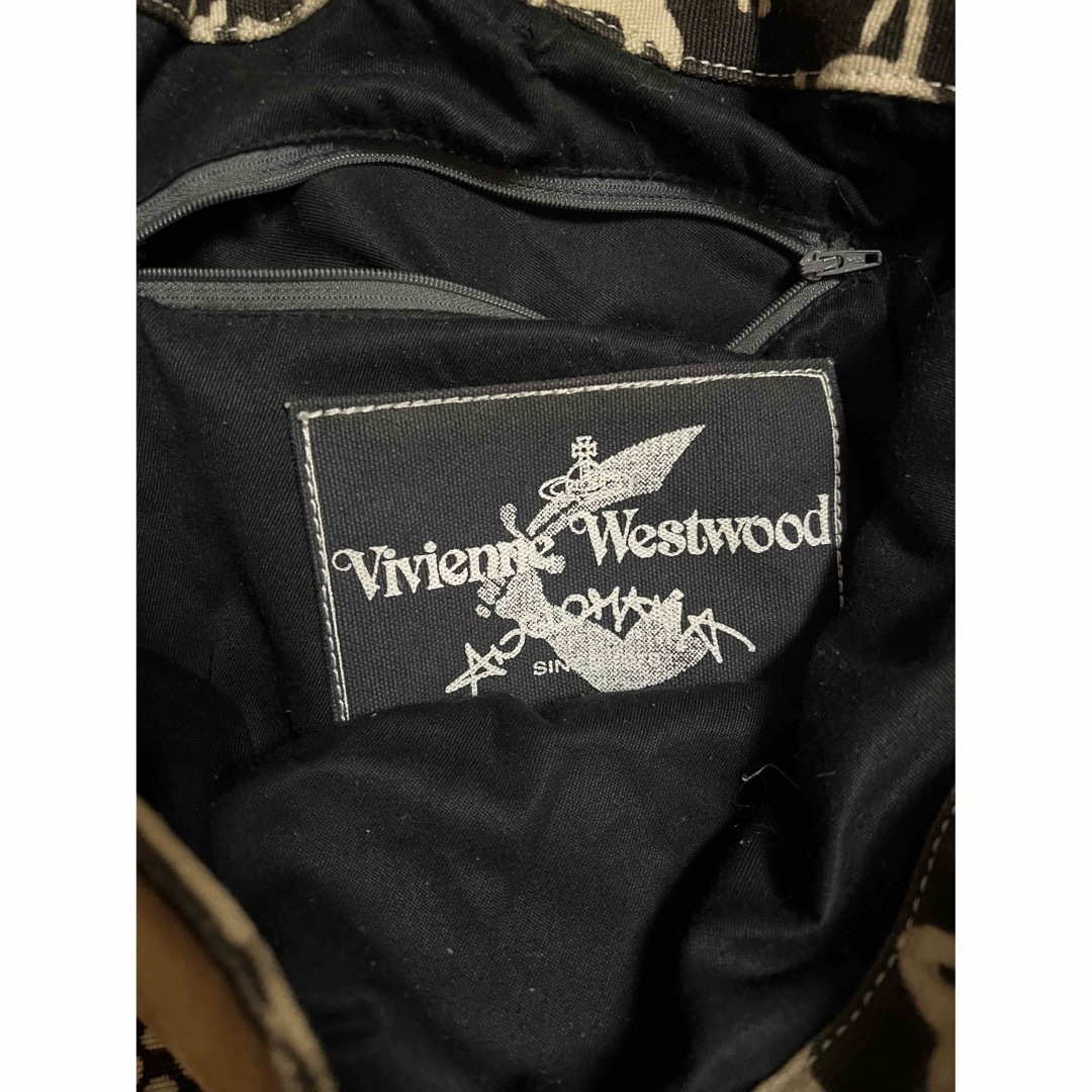 Vivienne Westwood(ヴィヴィアンウエストウッド)の【期間限定値下げ】ヴィヴィアンウエストウッド　アフリカバッグ レディースのバッグ(リュック/バックパック)の商品写真