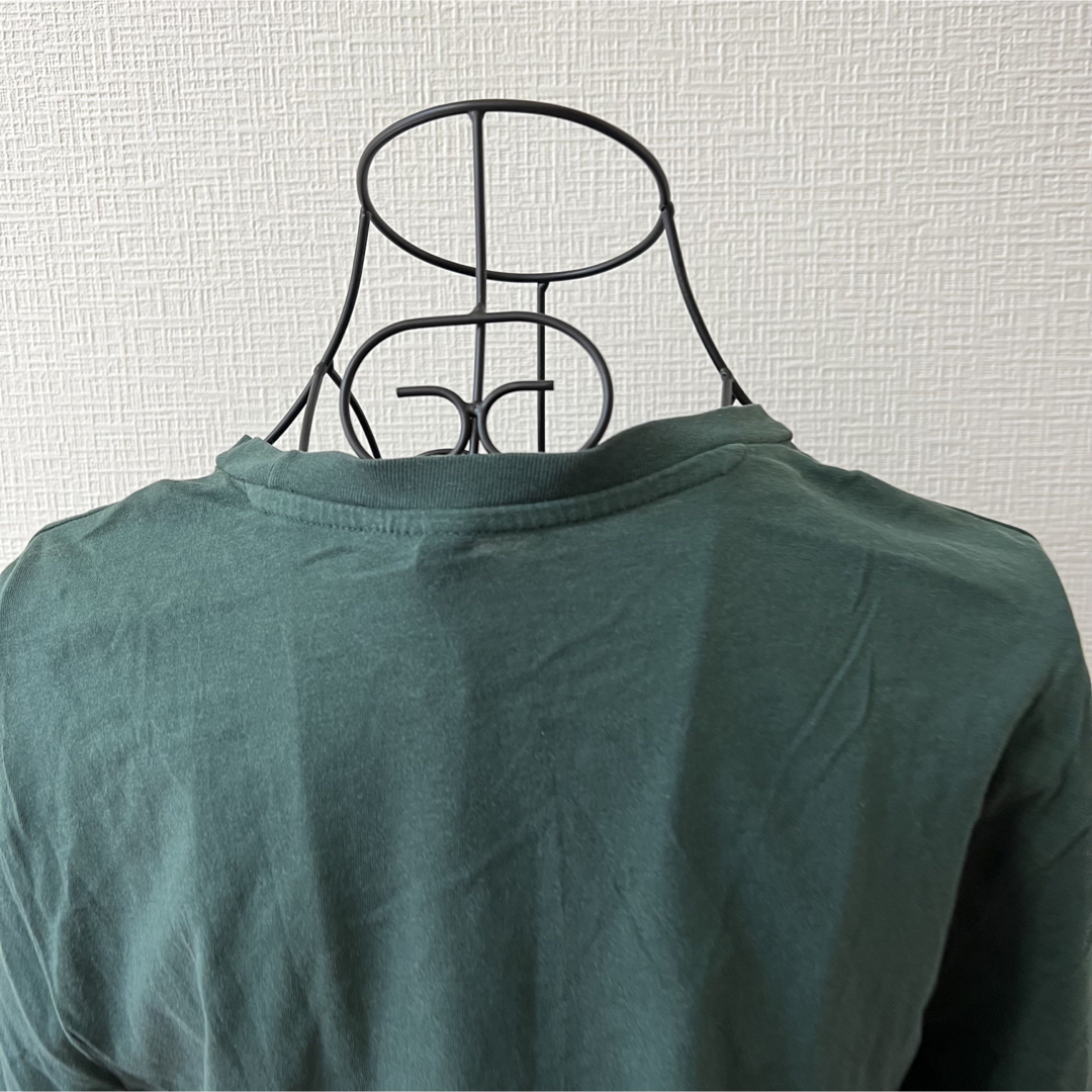 H&M(エイチアンドエム)の【美品】H&M BASIC グリーン半袖Tシャツ メンズのトップス(Tシャツ/カットソー(半袖/袖なし))の商品写真