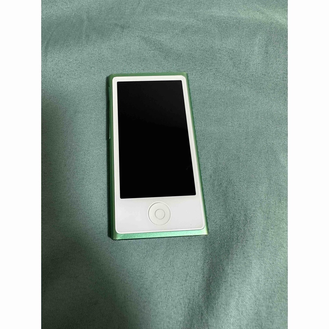 Apple(アップル)のiPod nano 第7世代 スマホ/家電/カメラのオーディオ機器(ポータブルプレーヤー)の商品写真