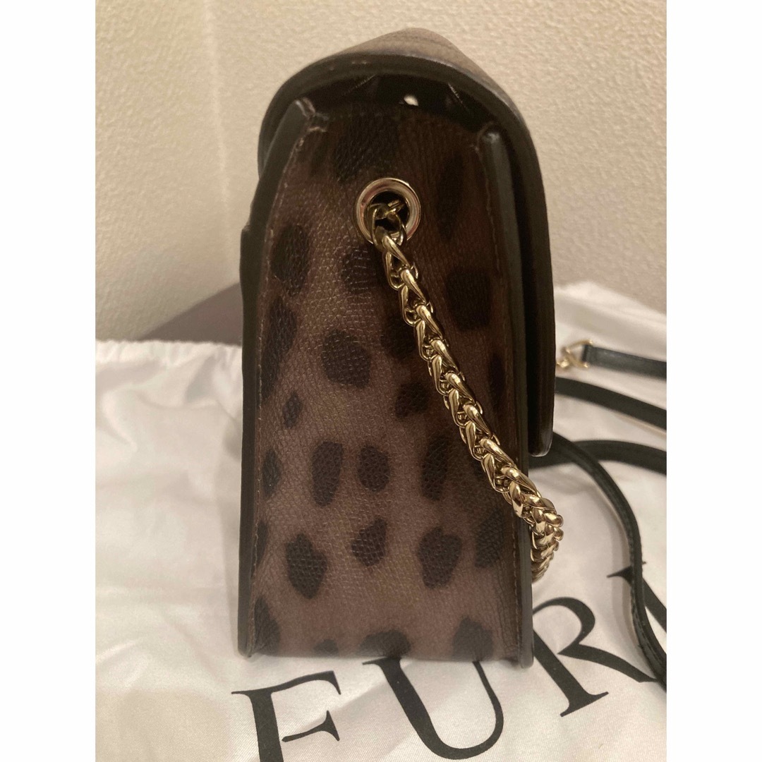 Furla(フルラ)のFURLA  フルラ  メトロポリス　レオパード柄　チェーンバッグ　レザー レディースのバッグ(ショルダーバッグ)の商品写真