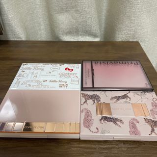 COFFRET D'OR - 【ゆぴ 様専用】ファンデーションケース キティちゃん ...