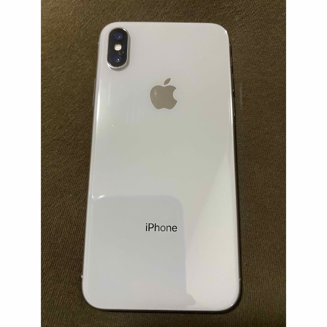 iPhone(アイフォーン)のiPhone x SIMフリー　64GB スマホ/家電/カメラのスマートフォン/携帯電話(スマートフォン本体)の商品写真