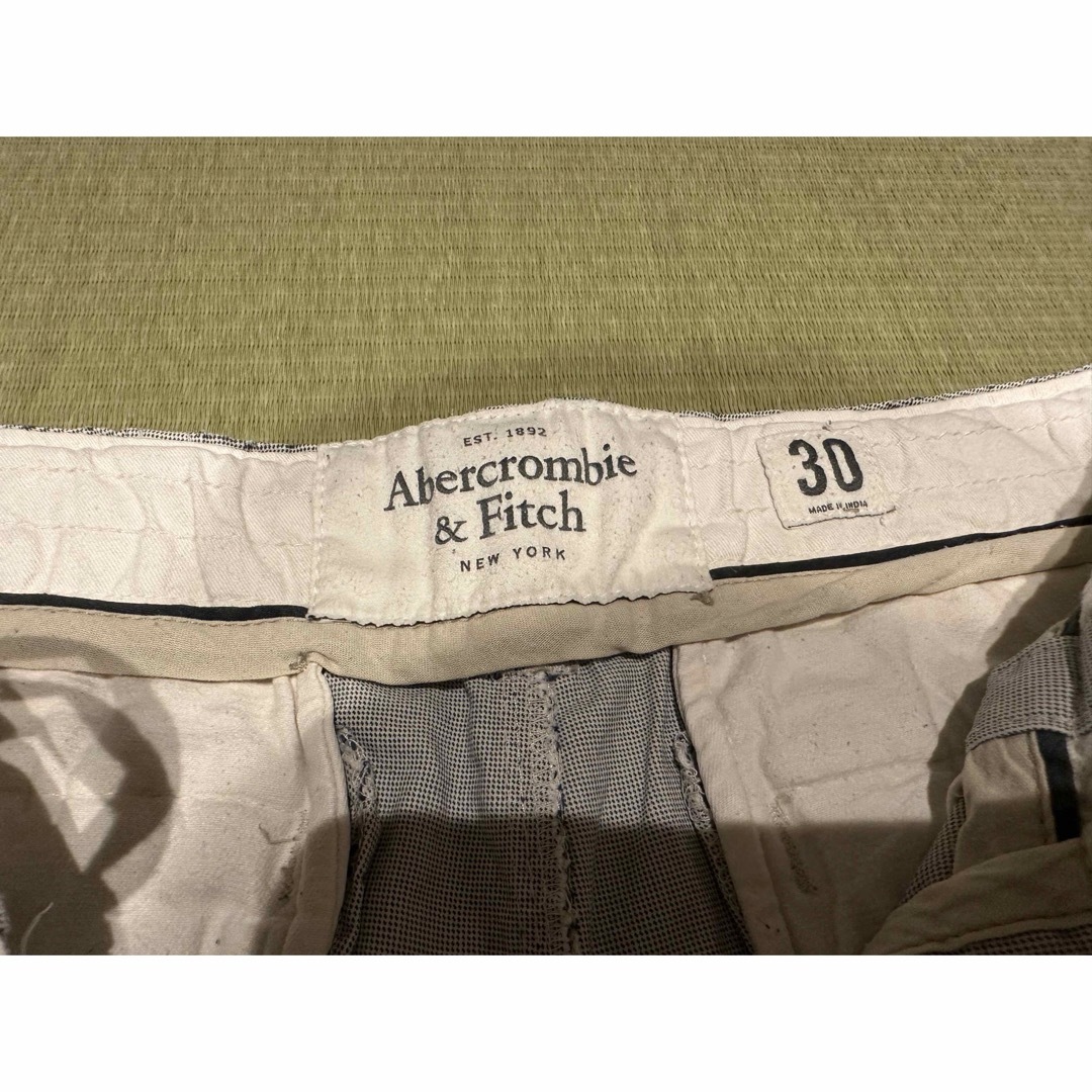 Abercrombie&Fitch(アバクロンビーアンドフィッチ)のアバクロ　ハーフパンツ　美品 メンズのパンツ(ショートパンツ)の商品写真