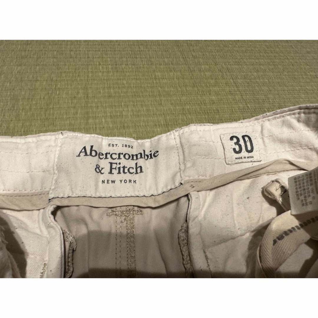 Abercrombie&Fitch(アバクロンビーアンドフィッチ)のアバクロ　ハーフパンツ　美品 メンズのパンツ(ショートパンツ)の商品写真