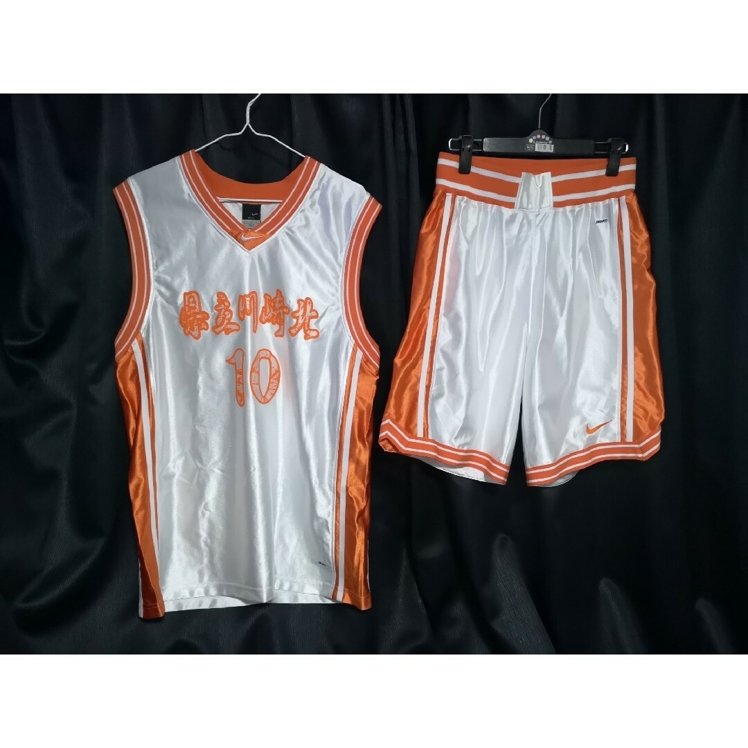 NIKE - バスケ部 ユニフォーム ナイキ 光沢ホワイト✕オレンジ L NIKE - バスケ部 ユニフォーム ナイキ 光沢ホワイト✕オレンジ L