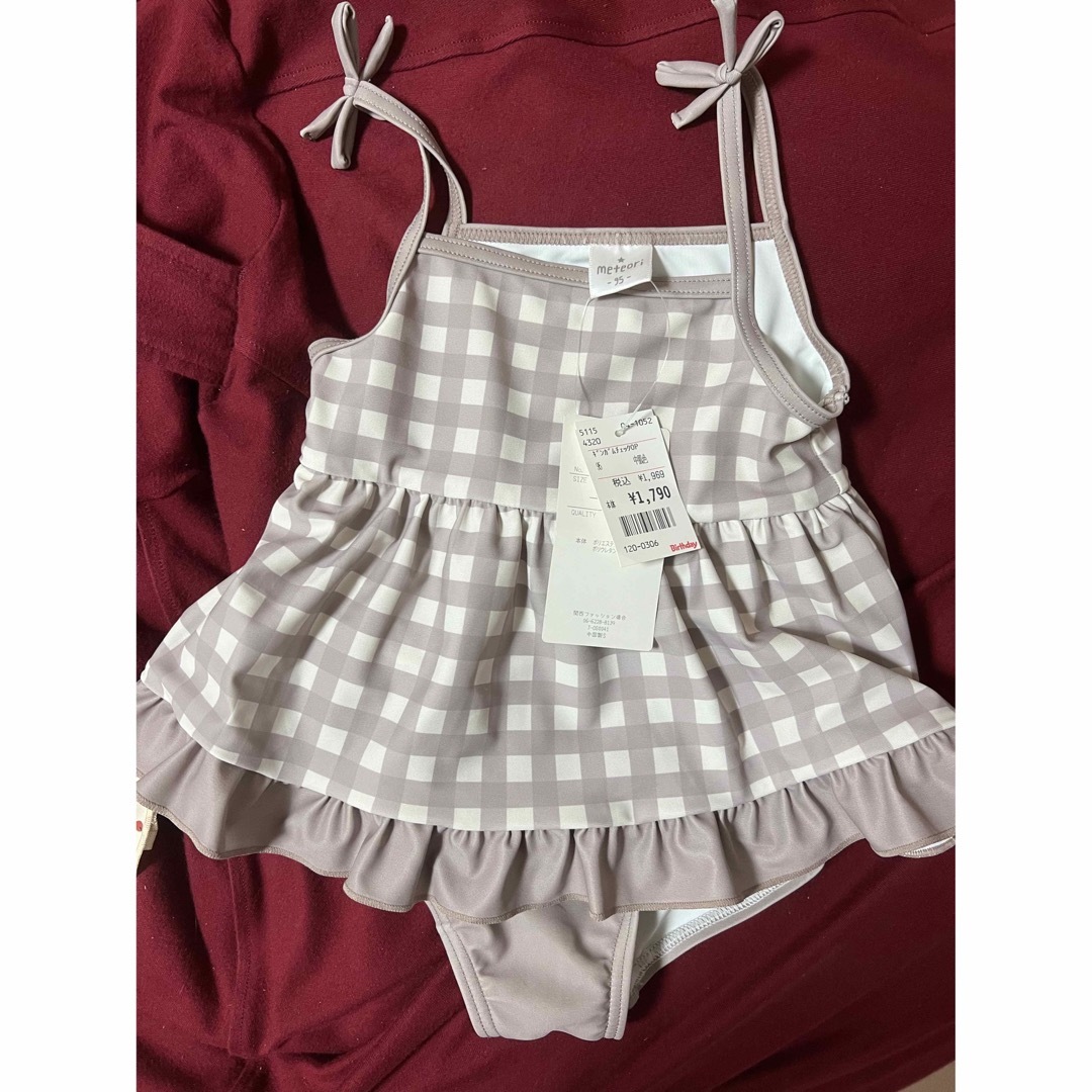 バースデイ(バースデイ)のバースデイ   水着　ラッシュガード　95cm キッズ/ベビー/マタニティのキッズ服女の子用(90cm~)(水着)の商品写真