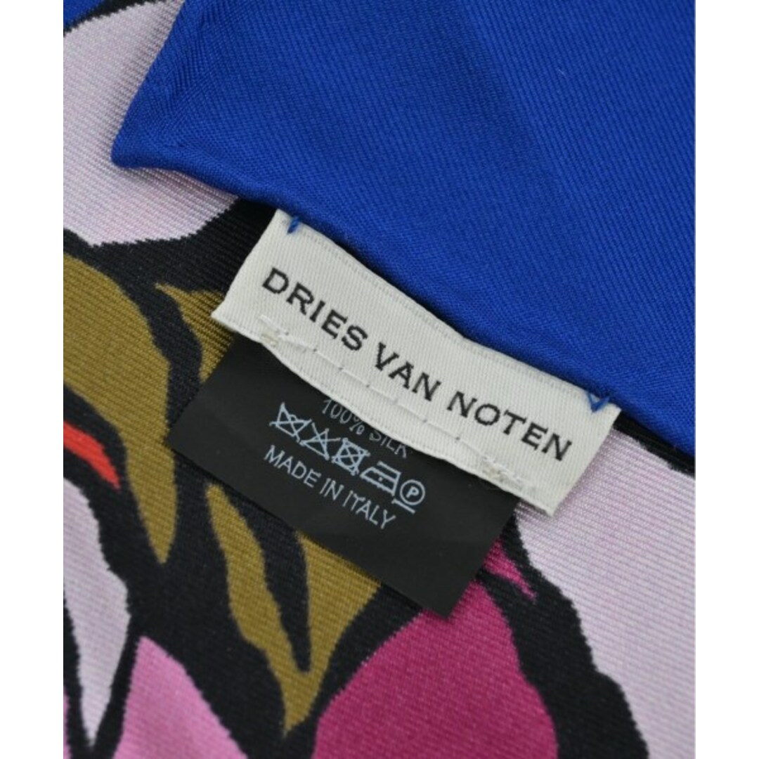 DRIES VAN NOTEN(ドリスヴァンノッテン)のDRIES VAN NOTEN バンダナ・スカーフ - 青x赤x茶系等(総柄) 【古着】【中古】 レディースのファッション小物(バンダナ/スカーフ)の商品写真