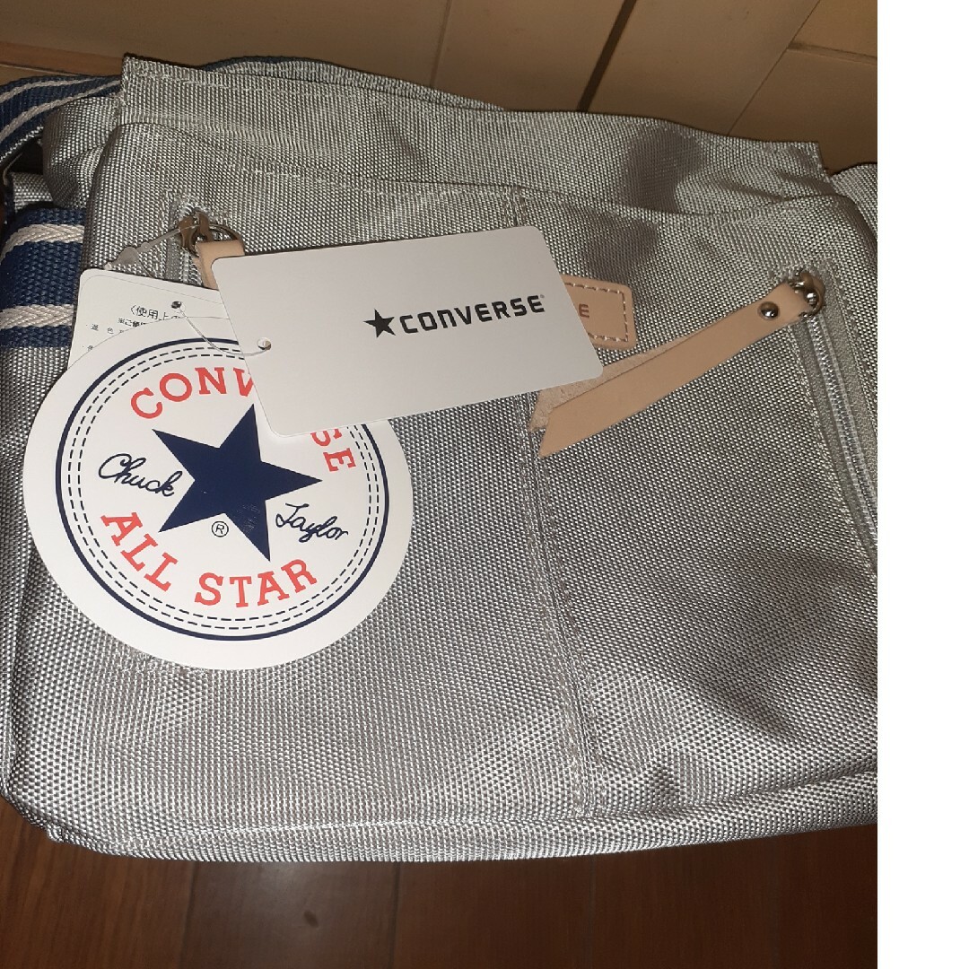 CONVERSE(コンバース)の【新品未使用】コンバ－スショルダーバッグ レディースのバッグ(ショルダーバッグ)の商品写真