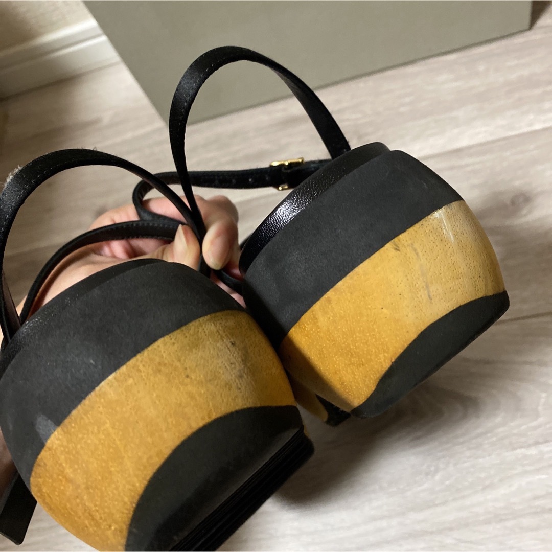 19ss MARNI パテントレザーサンダル