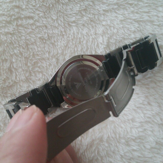 電池あり Izax Valentino レディースのファッション小物(腕時計)の商品写真