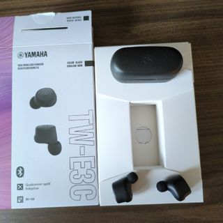 ヤマハ(ヤマハ)のYamaha TW-E3C (B) 黒　Bluetoothイヤホン(ヘッドフォン/イヤフォン)