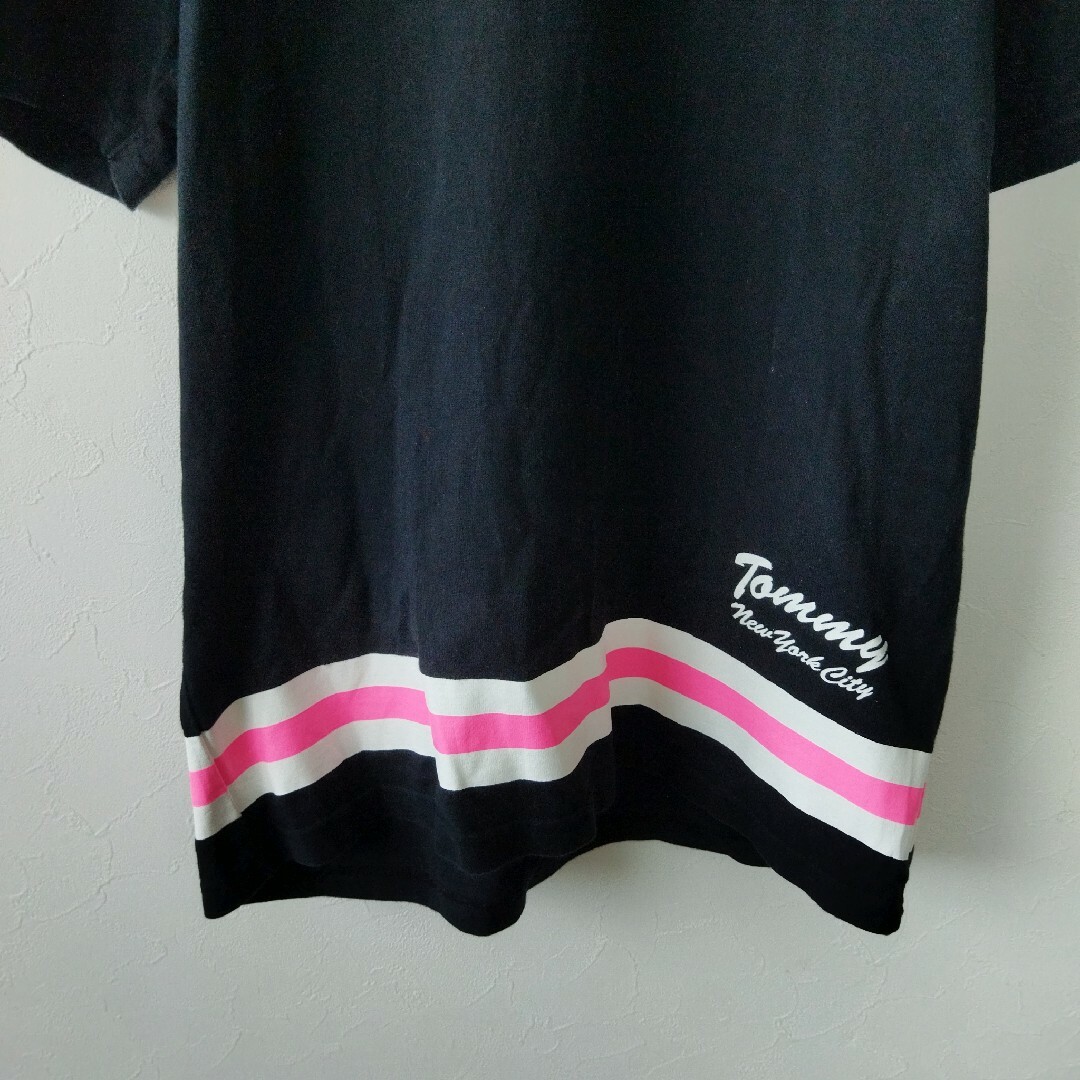 TOMMY(トミー)の美品　TOMMY Ｔシャツ　ティーシャツ　ビッグロゴ メンズのトップス(Tシャツ/カットソー(半袖/袖なし))の商品写真