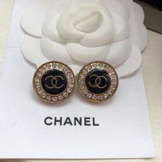 シャネル ハンドメイドの通販 2,000点以上 | CHANELを買うならラクマ