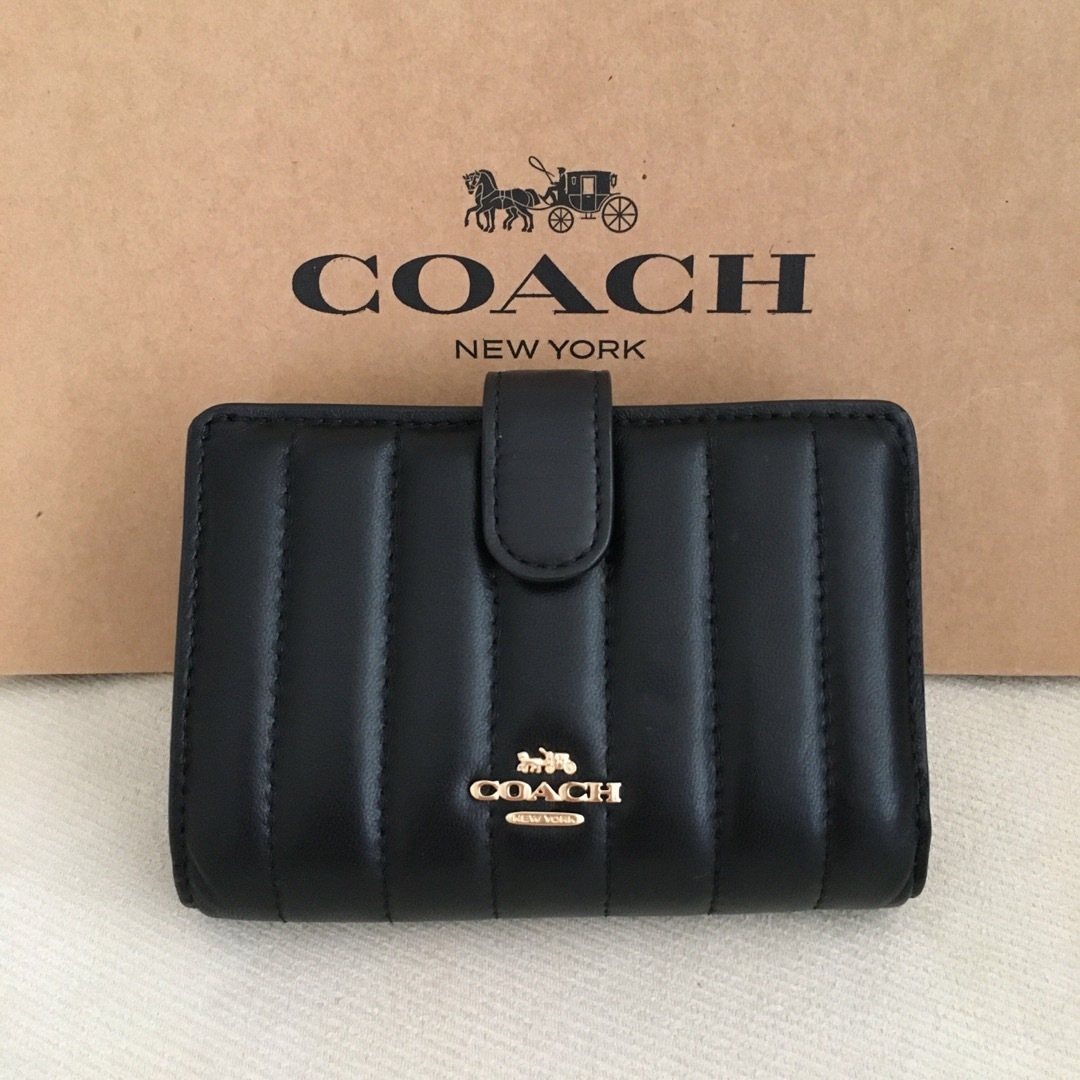 新品 COACH コーチ 定価47,300円 二つ折り財布 キルティング レザー