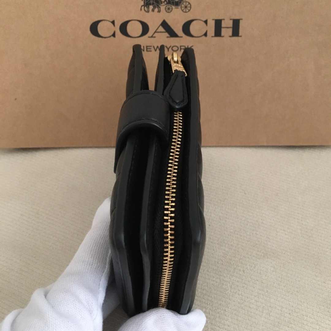 新品 COACH コーチ 定価47,300円 二つ折り財布 キルティング レザー