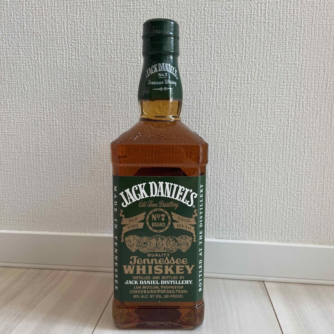 JACK DANIEL'S(ジャックダニエル)のジャックダニエル　JACK DANIEL'S  グリーンラベル 食品/飲料/酒の酒(ウイスキー)の商品写真