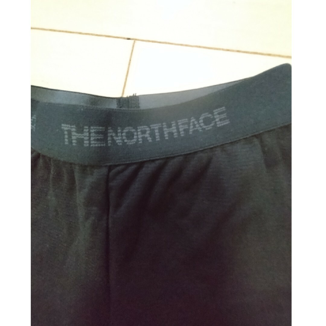 THE NORTH FACE(ザノースフェイス)のTHE NORTH FACE（ノースフェイス） スパッツ サイズ100 キッズ/ベビー/マタニティのキッズ服男の子用(90cm~)(パンツ/スパッツ)の商品写真