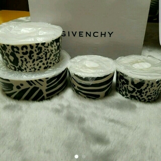 ジバンシィ(GIVENCHY)の【新品未使用】GIVENCHY　ジバンシータッパセット(食器)