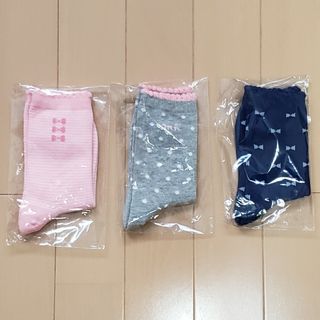 ミキハウス(mikihouse)のミキハウス 靴下 17-19 新品 3足セット(靴下/タイツ)