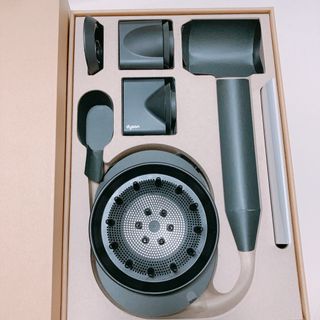 ダイソン(Dyson)のダイソン　ドライヤー　アタッチメントのみ　新品未使用(ドライヤー)