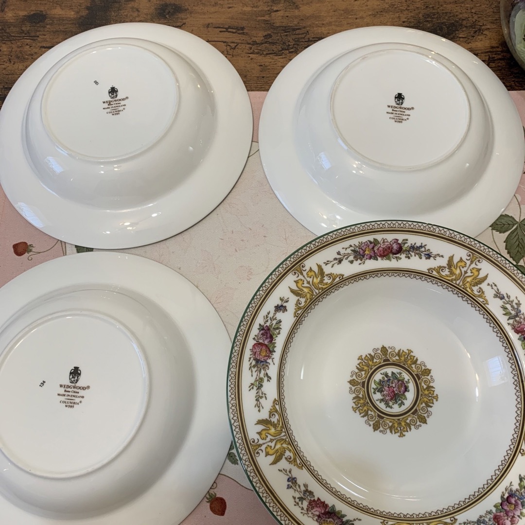 WEDGWOOD - ウェッジウッド コロンビア エナメル 20cm スーププレート