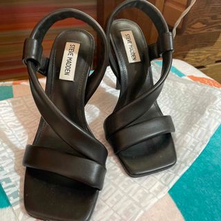 スティーブマデン(Steve Madden)のスティーブマデン  サンダル(サンダル)