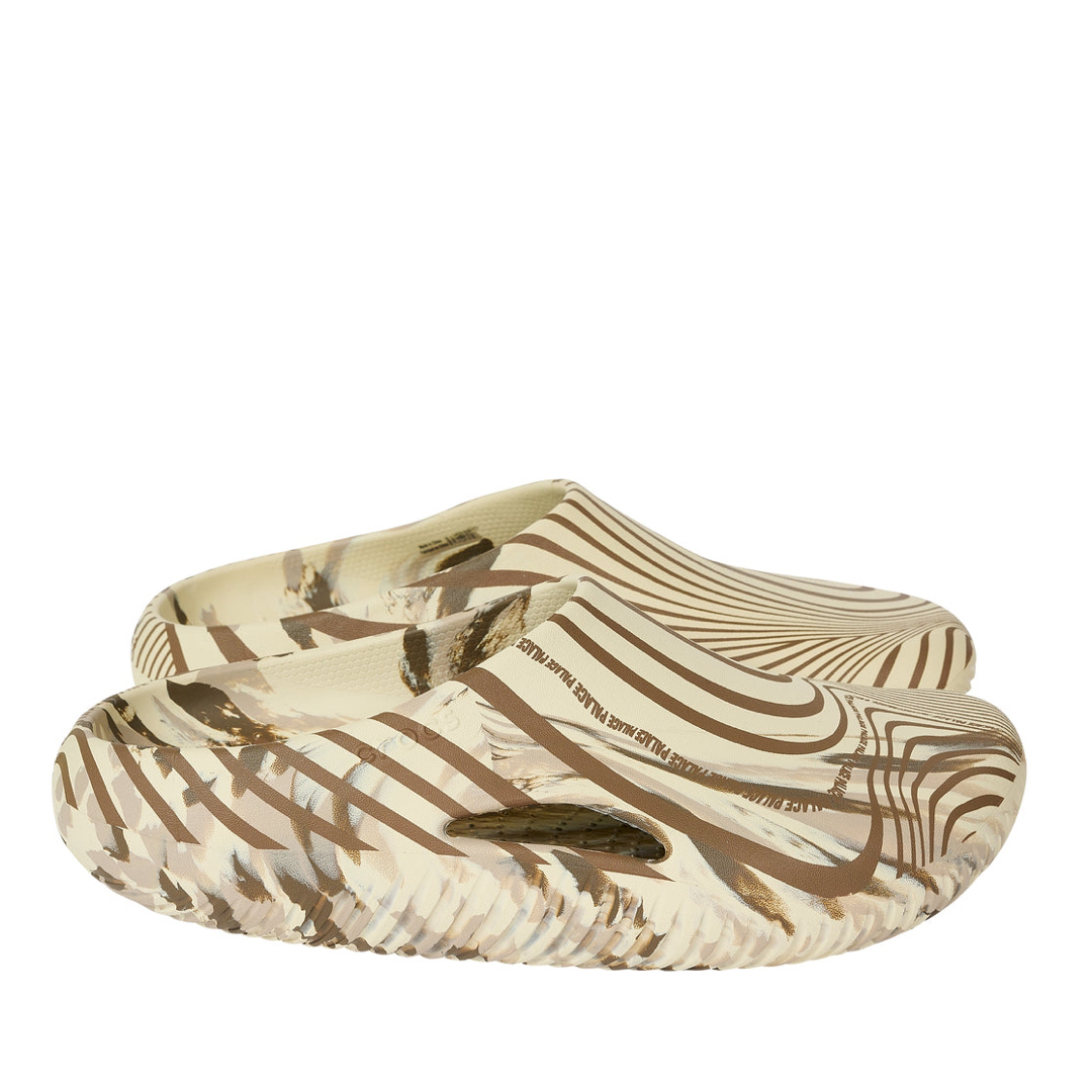 PALACE - Palace Crocs Mellow Recovery Clogの通販 by MIDFWD's shop