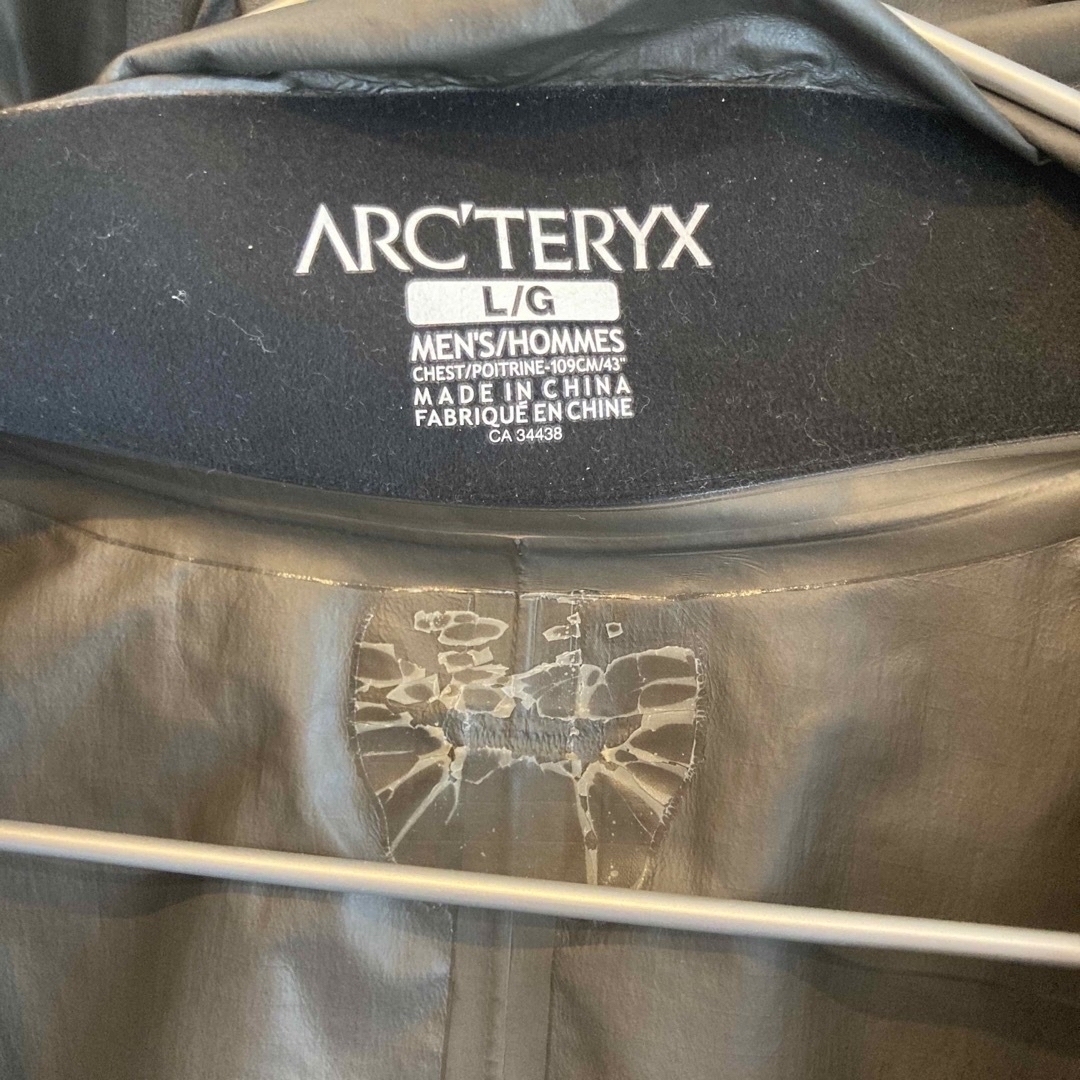 ARC'TERYX(アークテリクス)のARC’TERYX　BETA SL JACKET グレー メンズのジャケット/アウター(マウンテンパーカー)の商品写真