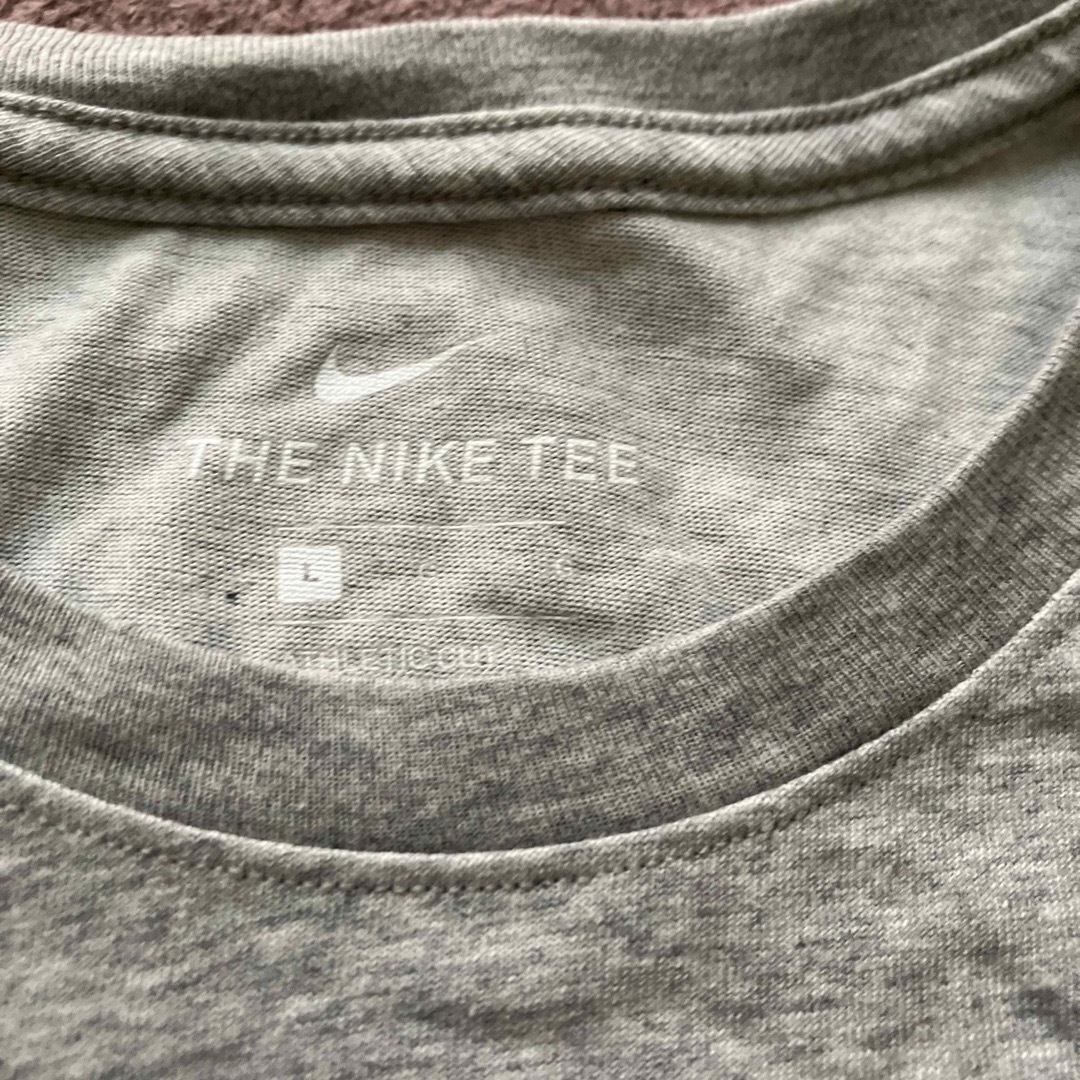 NIKE(ナイキ)のNIKEナイキVBT20FW02メンズTシャツLサイズ　グレー　バレーボール メンズのトップス(Tシャツ/カットソー(半袖/袖なし))の商品写真