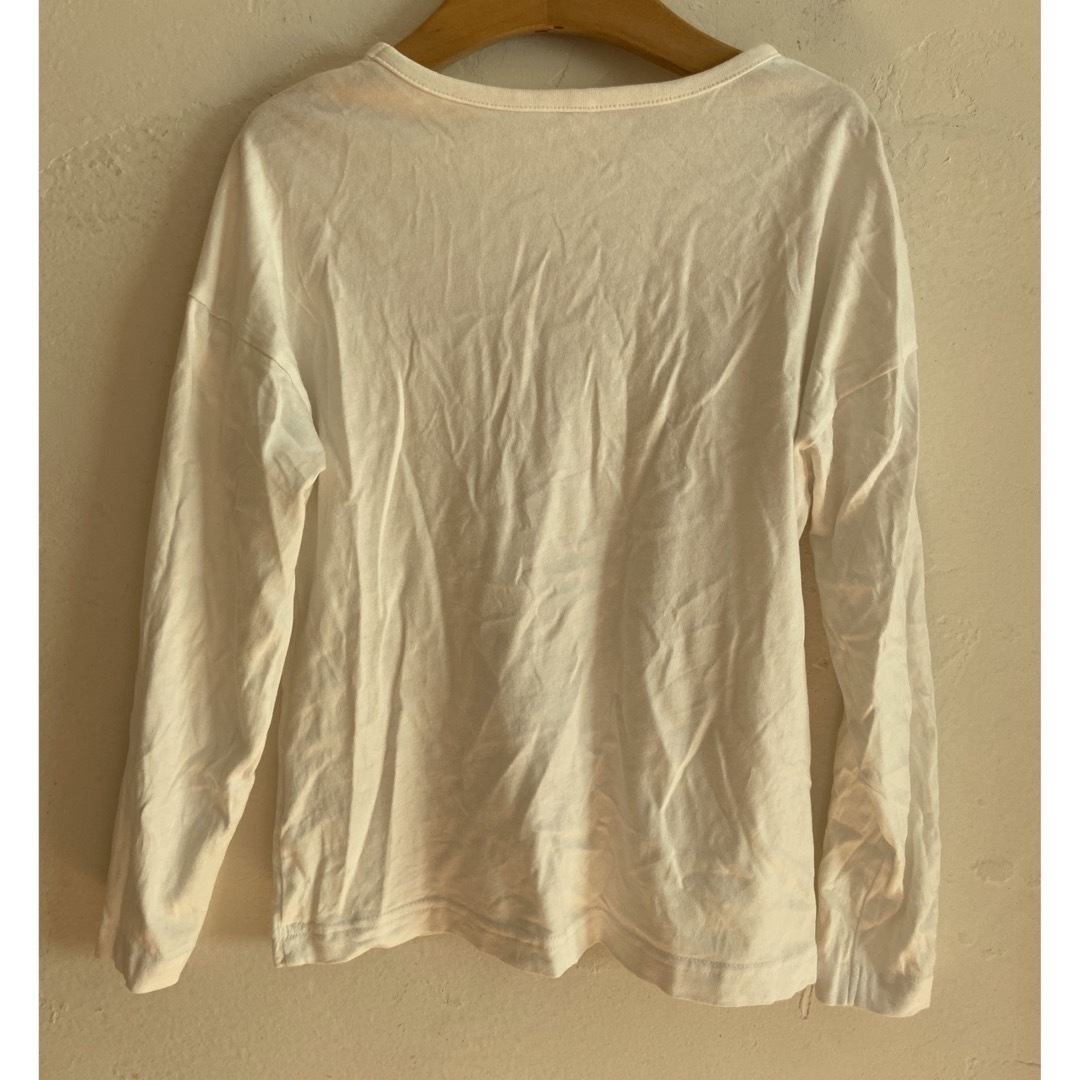 GU(ジーユー)のGU ジーユー 長袖Tシャツ プリント ホワイト サイズ140 キッズ/ベビー/マタニティのキッズ服女の子用(90cm~)(Tシャツ/カットソー)の商品写真