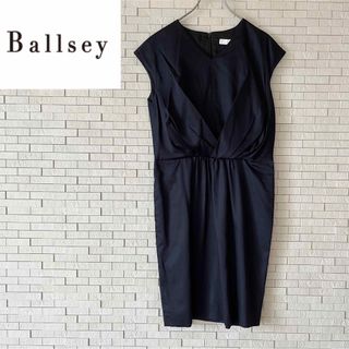 ボールジィ(Ballsey)のBallsey ボールジィ Vネックひざ丈ワンピース　ネイビー　トゥモローランド(ひざ丈ワンピース)