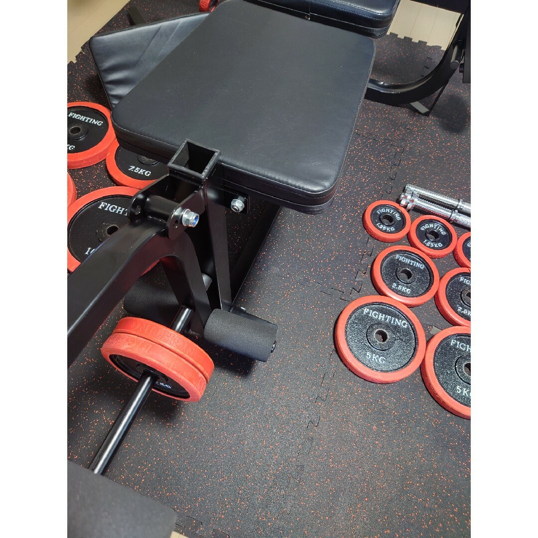 110kgセット　ベンチプレス　トレーニング　バーベル　ダンベル スポーツ/アウトドアのトレーニング/エクササイズ(トレーニング用品)の商品写真