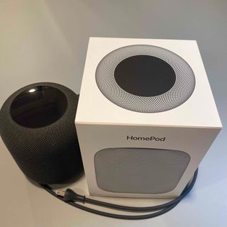 アップル(Apple)のHomePod 第1世代 MQHW2J/A [スペースグレイ] 箱付き(スピーカー)