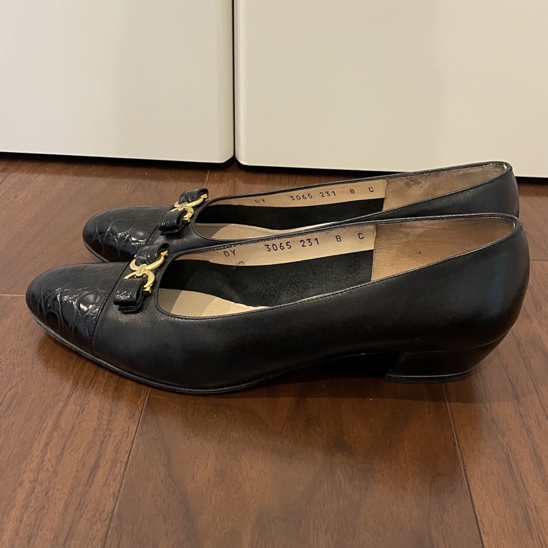 【美品】Salvatore Ferragamo パンプス サイズ 8（25㎝）