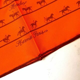 HERMES エルメス　カレ40  馬　オレンジ