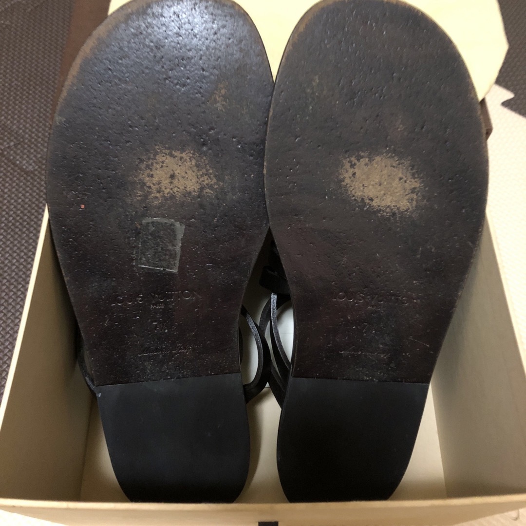 LOUISVUITTON レザーサンダル LOUISVUITTON レザーサンダル