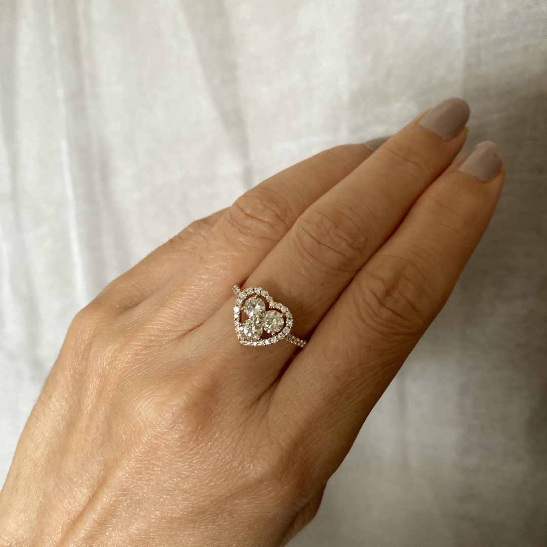 K18.  ハートモチーフ 贅沢  ダイヤモンド 1.20ct リング レディースのアクセサリー(リング(指輪))の商品写真