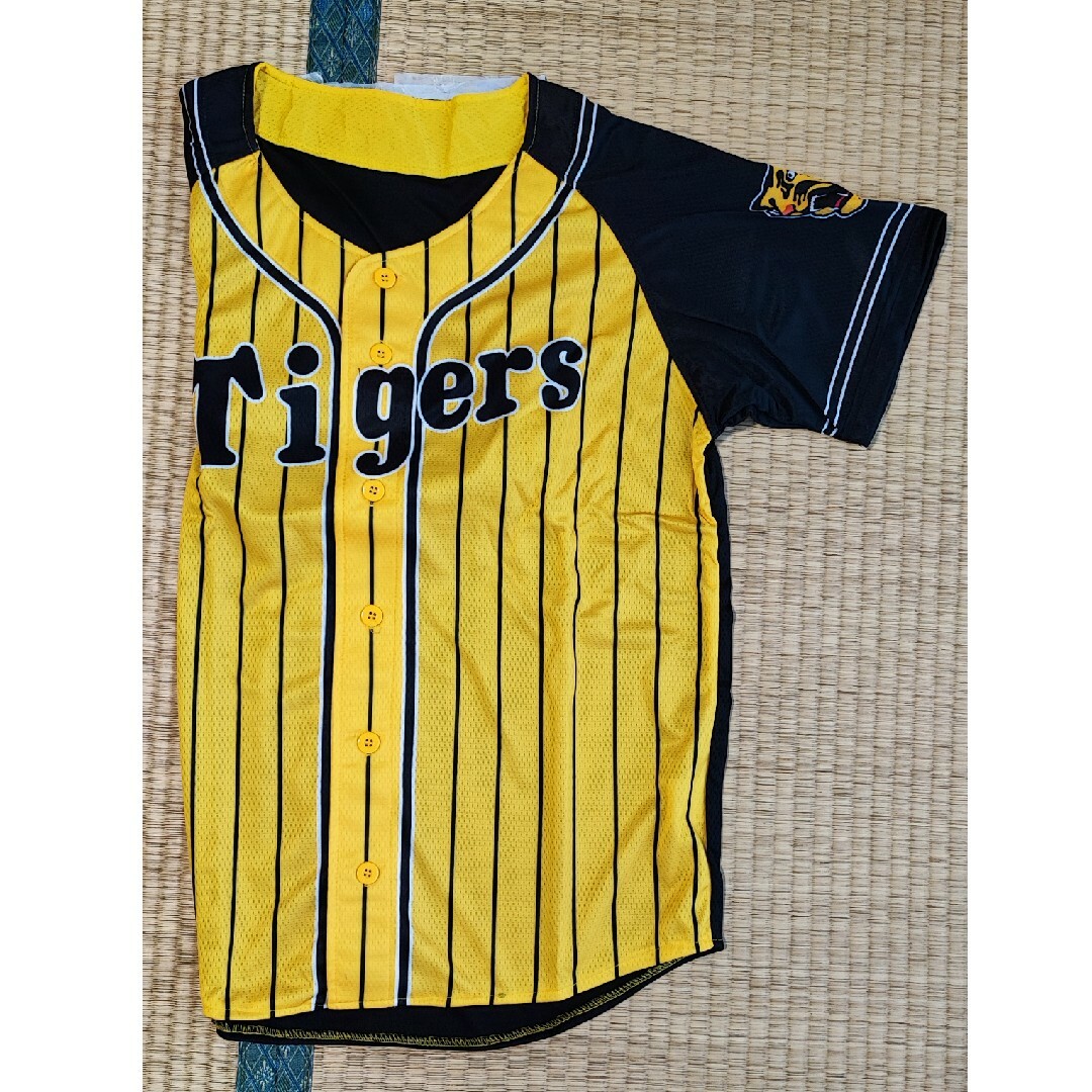 阪神タイガース(ハンシンタイガース)の阪神Tigers シャツ スポーツ/アウトドアの野球(ウェア)の商品写真