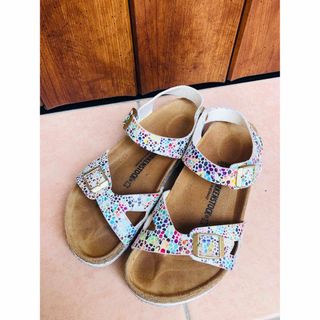 ビルケンシュトック(BIRKENSTOCK)のビルケンシュトック　サンダル　22cm(サンダル)